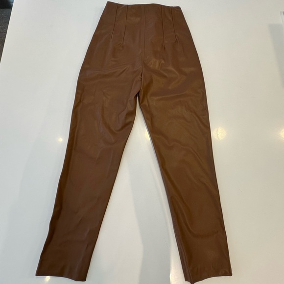 Zara faux leather high waisted pant - Picture 5 of 5